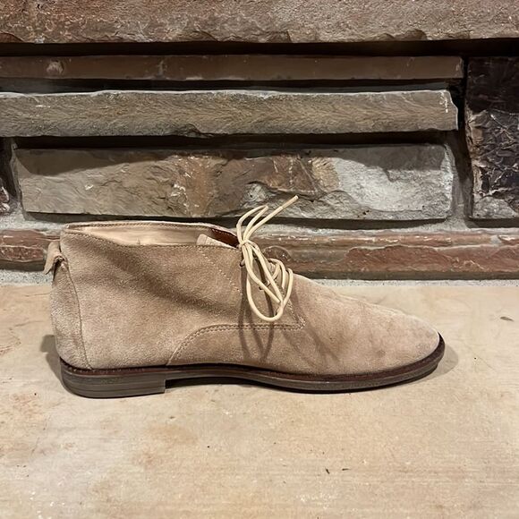 Sperry Tan Suede Lace Up Chukka Boot - Picture 5 of 8